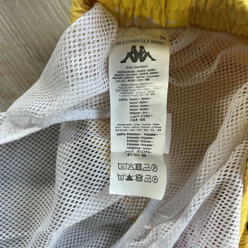 NWT Kappa Medium‎ Yellow Banda Coney Active Lined 5